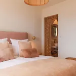 Du Petit Villa